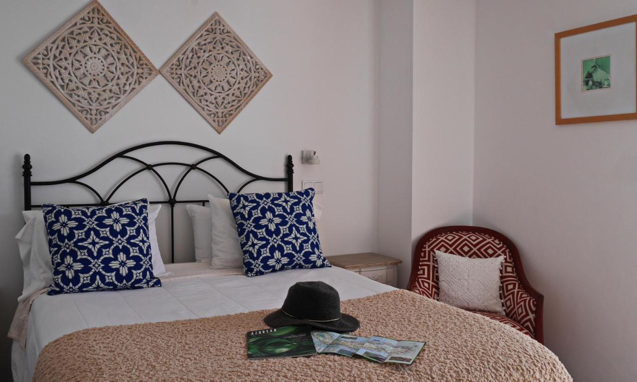 Garoupas Locanda 3*